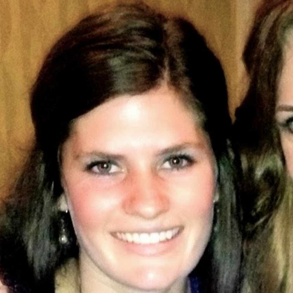 Meet your Posher, Caitlin